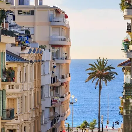 Le Clio Carre D'or Beach Apartment Nice